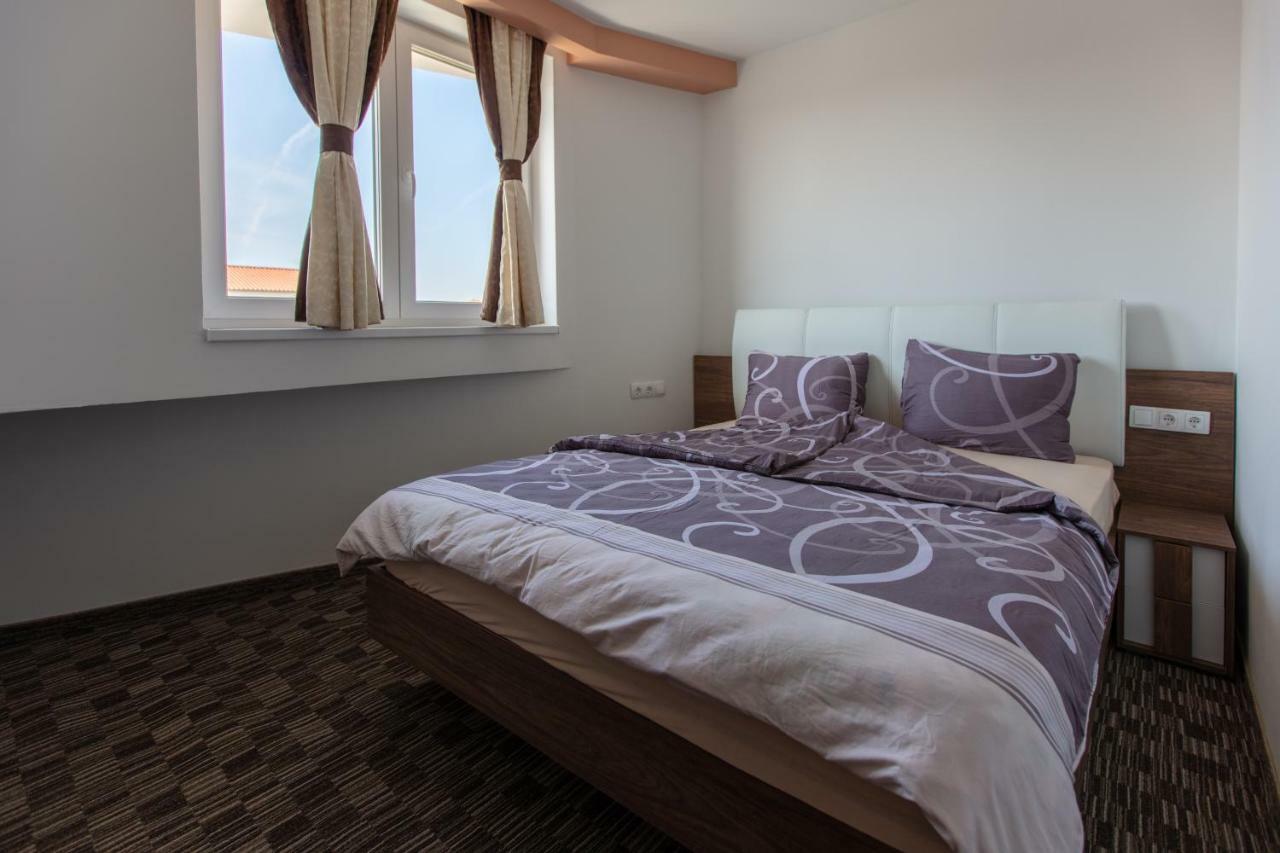 Vila Tatjana Vodice Exterior foto