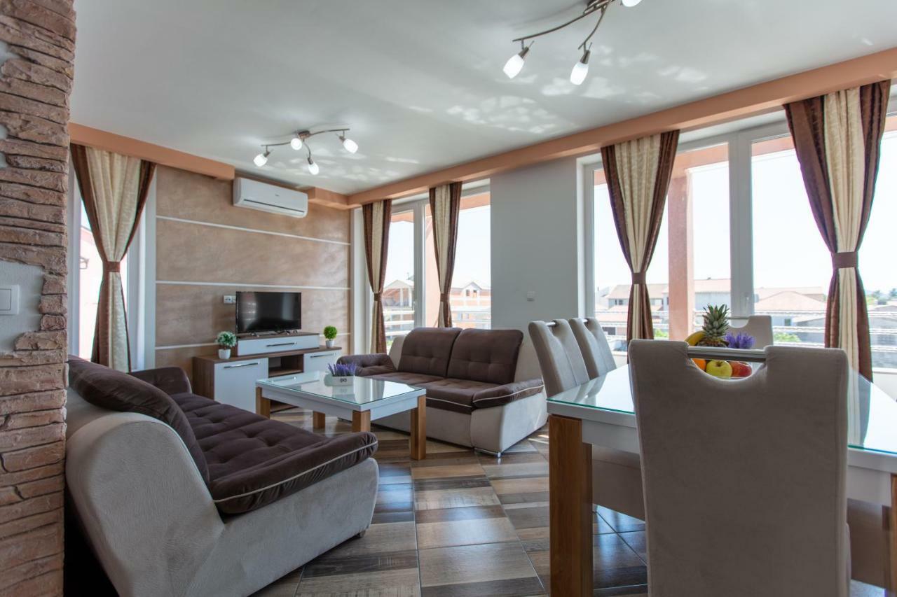 Vila Tatjana Vodice Exterior foto